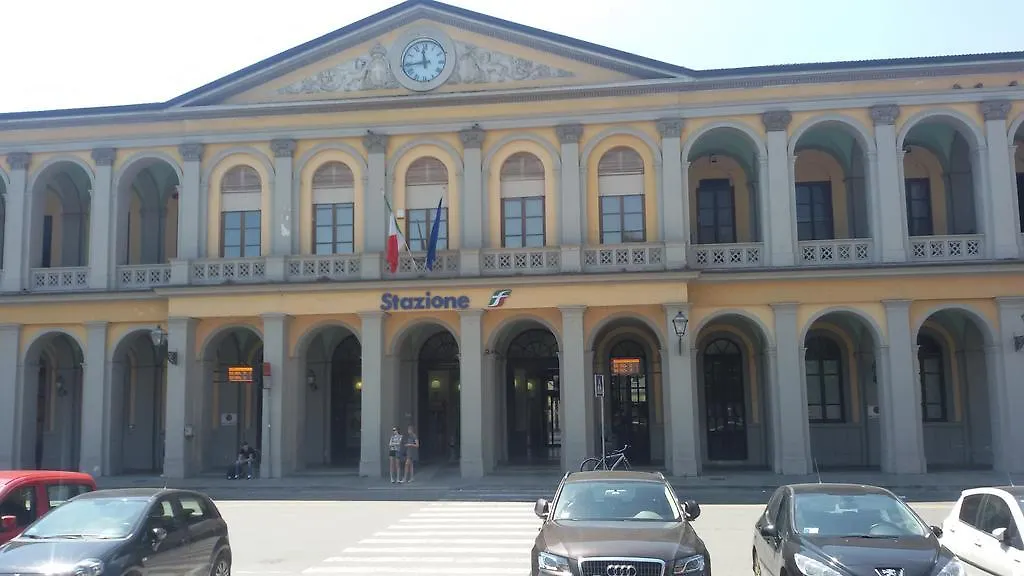 ** Guest house Tangohotel Lucca Italy