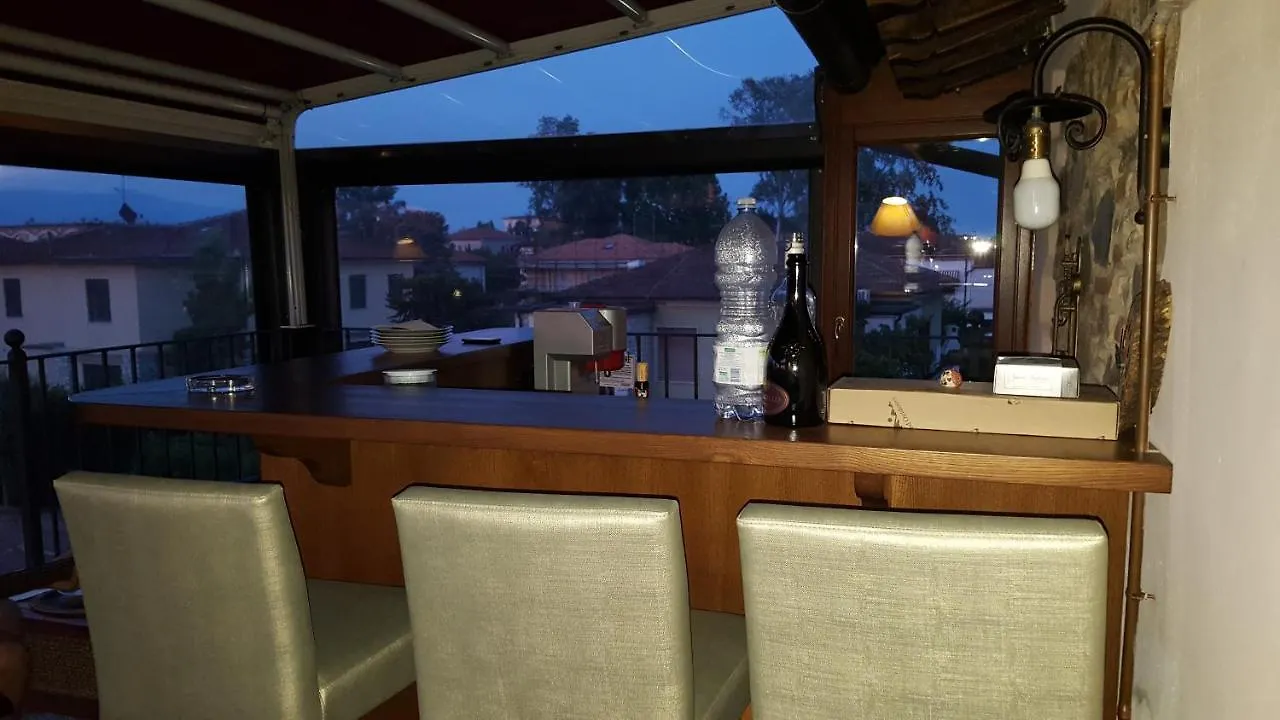 Tangohotel Lucca Guest house
